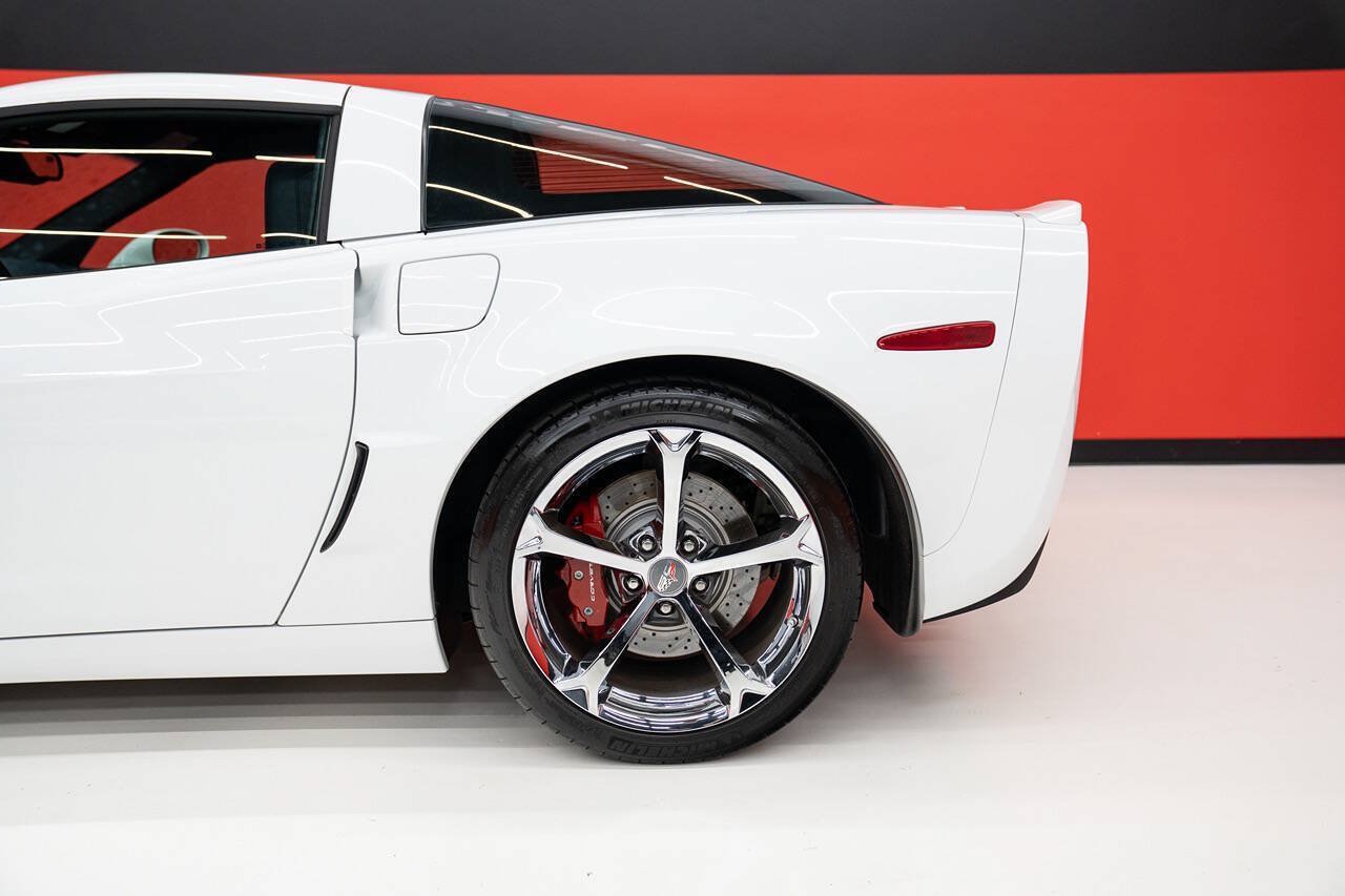 Used 2013 Chevrolet Corvette Grand Sport w/ 4LT Preferred Equipment Group RWD image 28