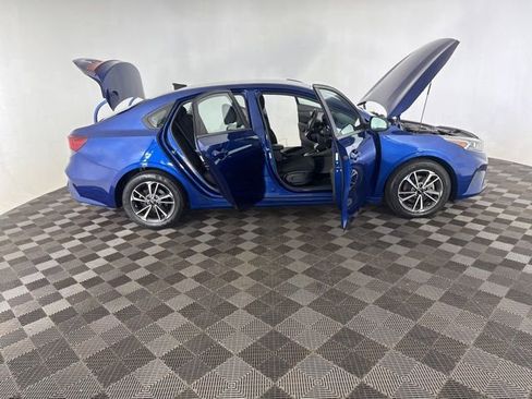 Certified 2022 Kia Forte LXS FWD image 15
