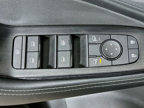Used 2026 Nissan Rogue SV AWD/4WD image 15