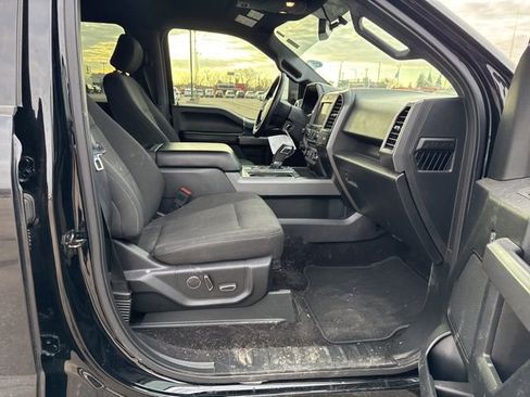 Used 2018 Ford F150 XLT w/ Equipment Group 302A Luxury AWD/4WD image 12