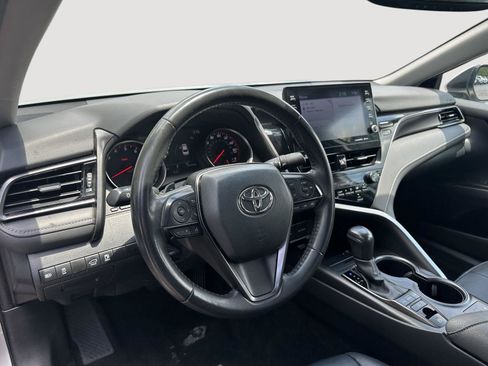 Used 2024 Toyota Camry XSE FWD image 11