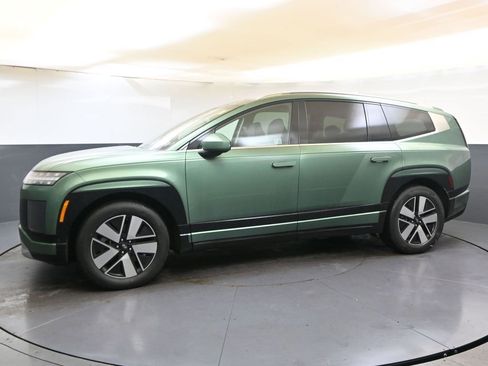 Used 2026 Hyundai Ioniq 9 SEL image 2