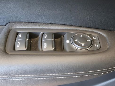 Used 2021 Cadillac XT5 Luxury image 11