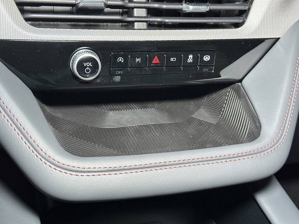 New 2026 Ford Explorer Active w/ Active Comfort Package AWD/4WD image 26