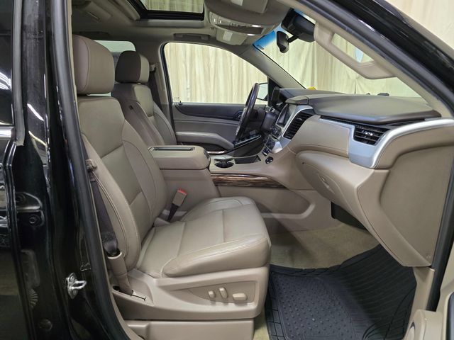 Used 2018 GMC Yukon SLT w/ Open Road Package AWD/4WD image 37