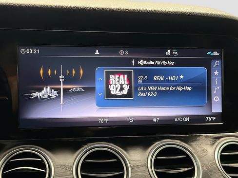 Used 2019 Mercedes-Benz E 300 w/ Premium 1 Package image 17