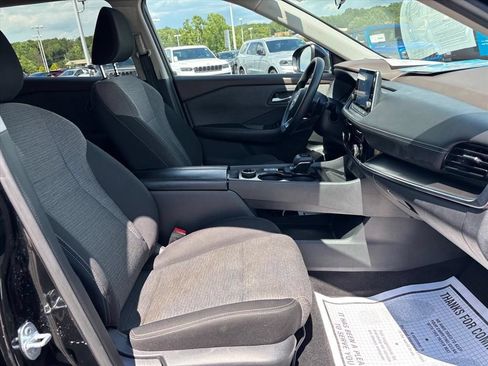 Used 2022 Nissan Rogue SV AWD/4WD image 14