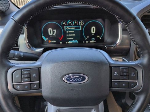 Used 2022 Ford F150 Lariat w/ Max Trailer Tow Package image 29