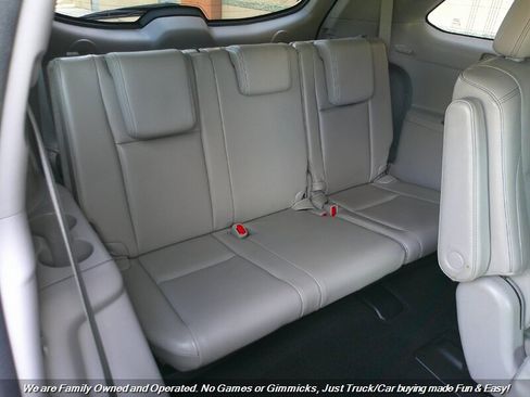 Used 2015 Toyota Highlander Limited image 25