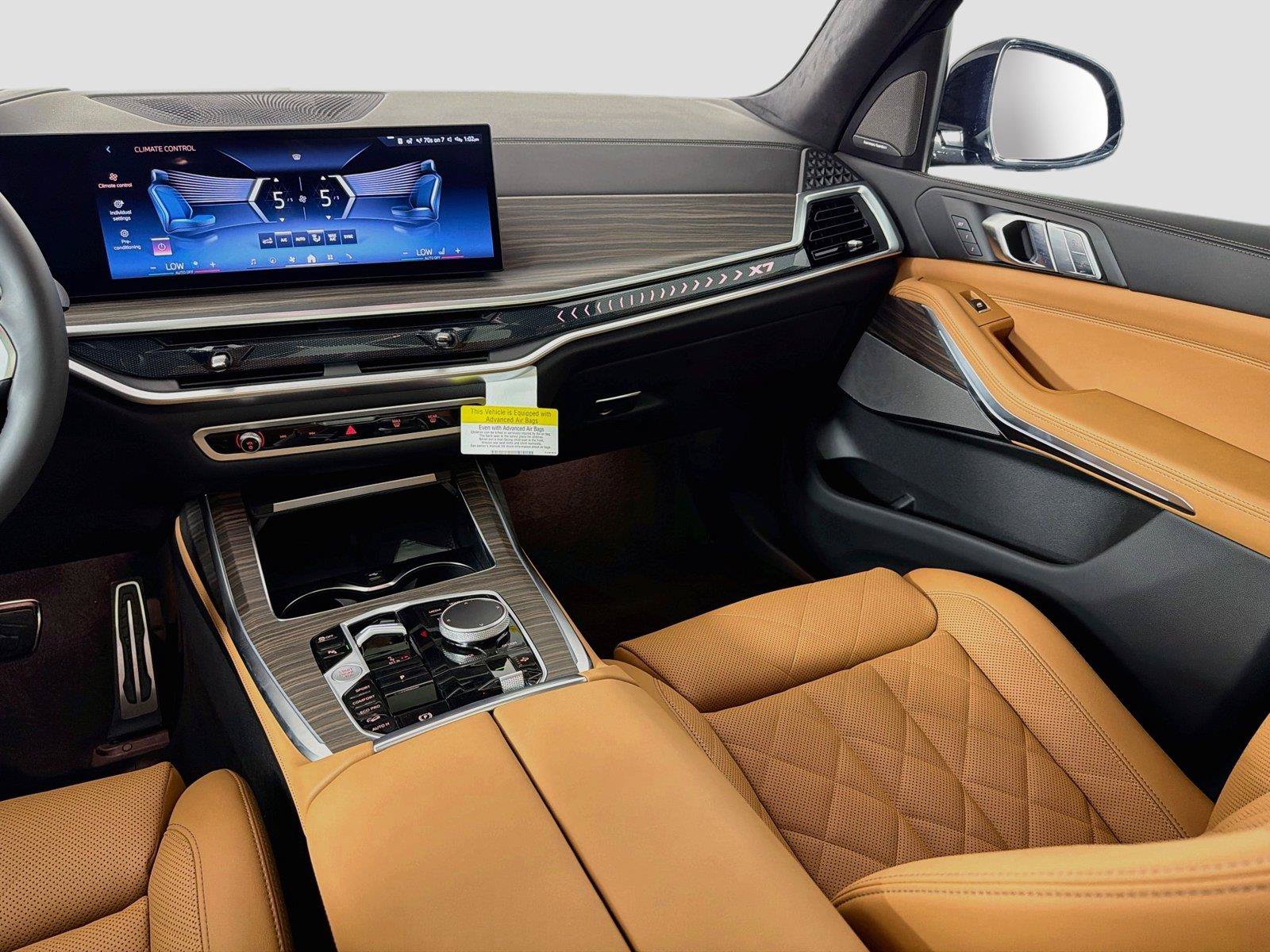 New 2027 BMW X7 xDrive40i w/ M Sport Package AWD/4WD image 23