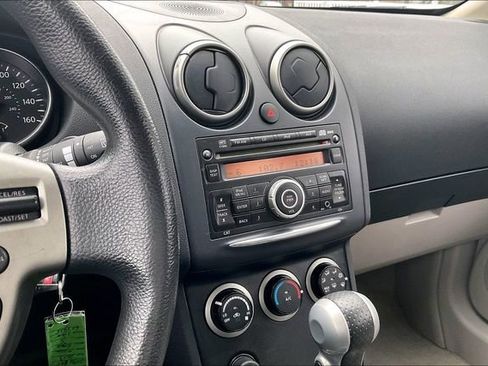 Used 2013 Nissan Rogue S image 8