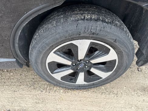 Used 2018 Subaru Forester 2.5i Limited AWD/4WD image 7