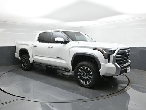 Used 2023 Toyota Tundra Limited AWD/4WD image 26