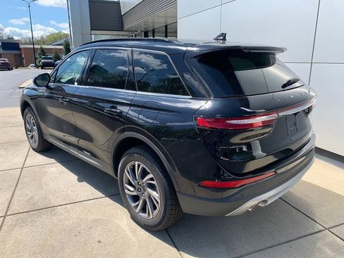 New 2026 Lincoln Corsair Premiere AWD/4WD image 3