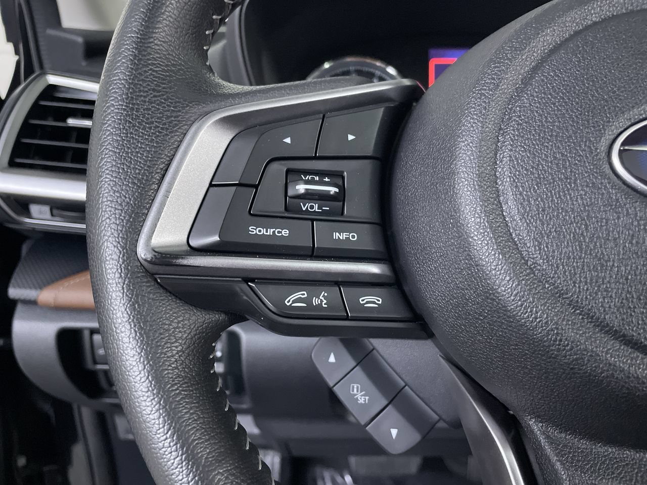 Used 2019 Subaru Forester Touring AWD/4WD image 30