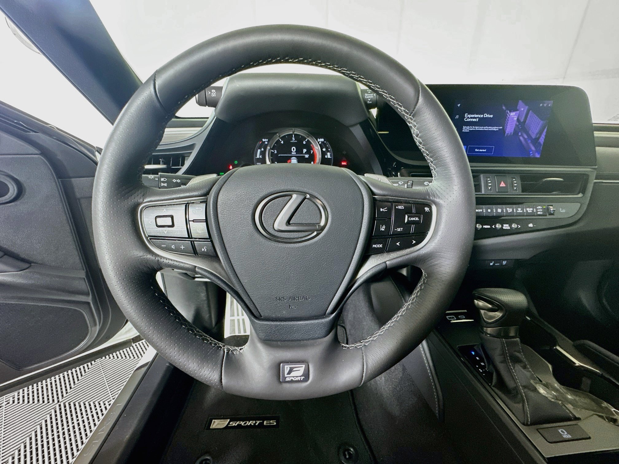 Used 2023 Lexus ES 350 F Sport w/ Accessory Package (Z1) FWD image 15