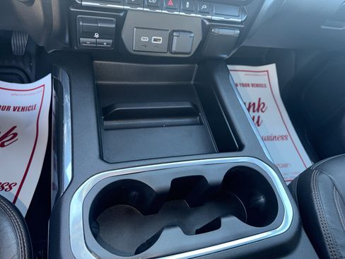 Used 2021 GMC Sierra 1500 AT4 image 17