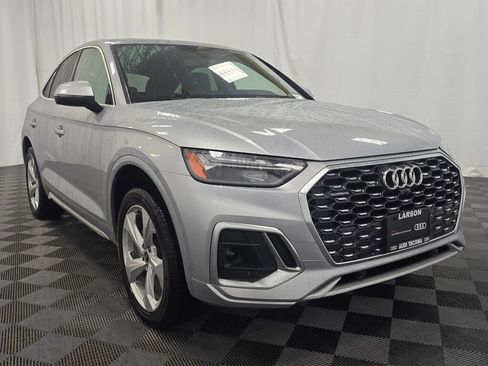 Certified 2025 Audi Q5 2.0T Premium Plus image 8