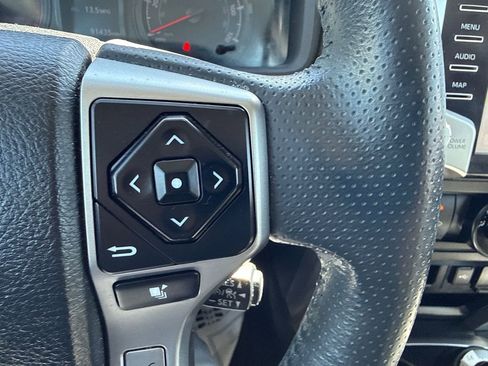 Used 2021 Toyota 4Runner SR5 Premium w/ Moonroof Package AWD/4WD image 23