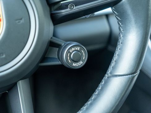 Certified 2023 Porsche Panamera AWD/4WD image 35