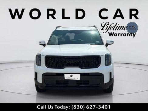 Used 2025 Kia Telluride AWD image 1