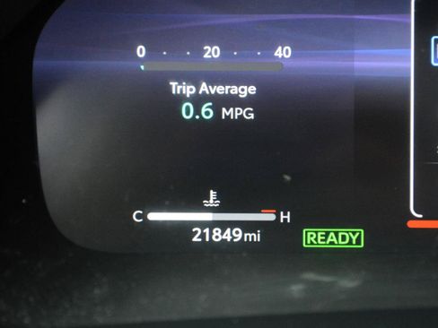 Used 2025 Toyota Grand Highlander AWD Hybrid image 36