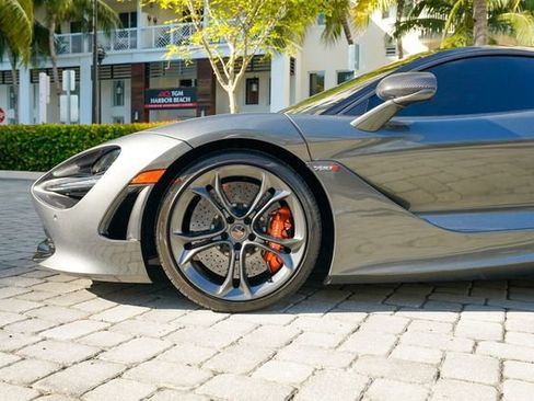Used 2018 McLaren 720S Performance image 12