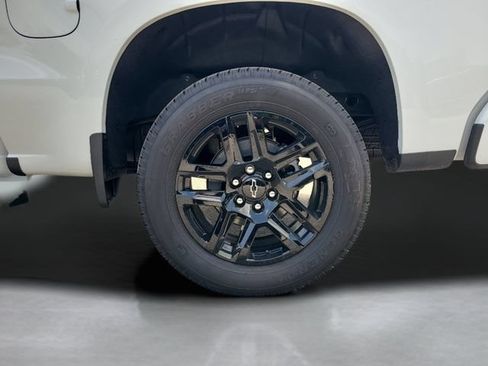New 2026 Chevrolet Silverado 1500 RST RWD image 33