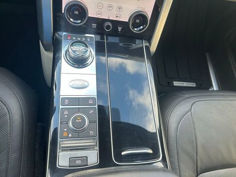 Used 2018 Land Rover Range Rover HSE image 53