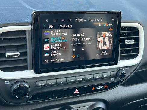 Certified 2023 Hyundai Venue Limited image 18