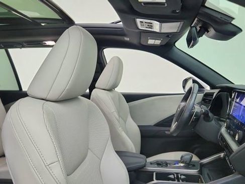 Used 2025 Lexus TX 350 AWD w/ Technology Package image 21