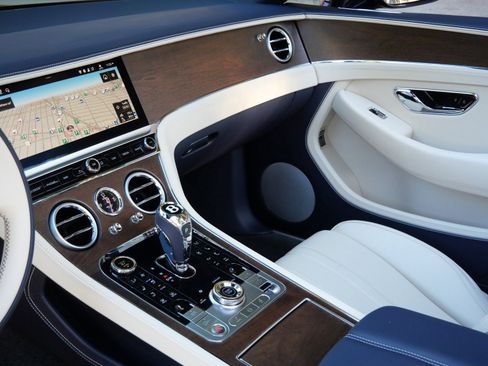 New 2026 Bentley Continental GTC image 14