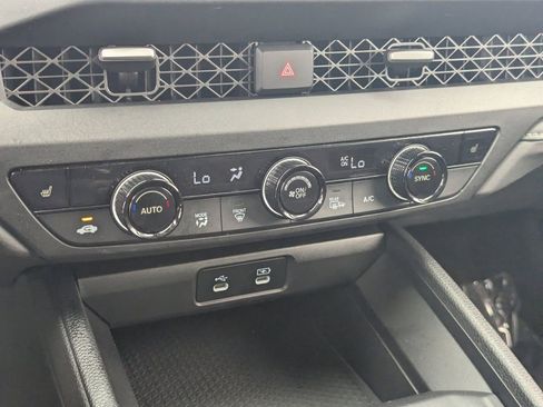Certified 2025 Honda Accord SE image 25