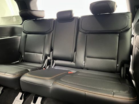 Used 2025 Ford Expedition Tremor AWD/4WD image 41