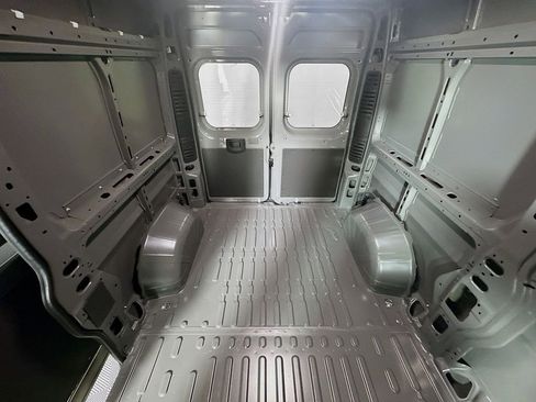 New 2026 RAM ProMaster 2500 w/ Cold Weather Group image 10