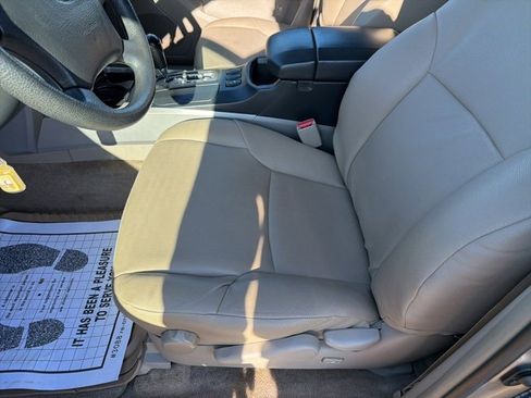 Used 2006 Toyota 4Runner SR5 image 9