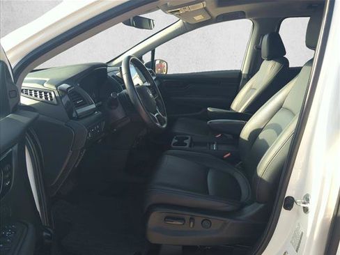 Used 2024 Honda Odyssey Touring image 14
