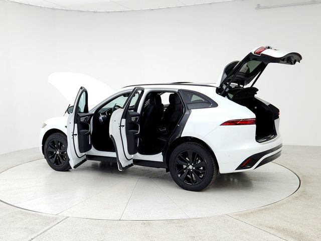 Used 2026 Jaguar F-PACE R-Dynamic S AWD/4WD image 12