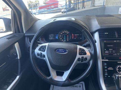 Used 2013 Ford Edge Limited AWD/4WD image 11