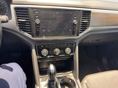 Used 2018 Volkswagen Atlas SEL FWD image 10