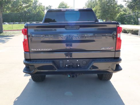 Used 2023 Chevrolet Silverado 1500 ZR2 AWD/4WD image 4