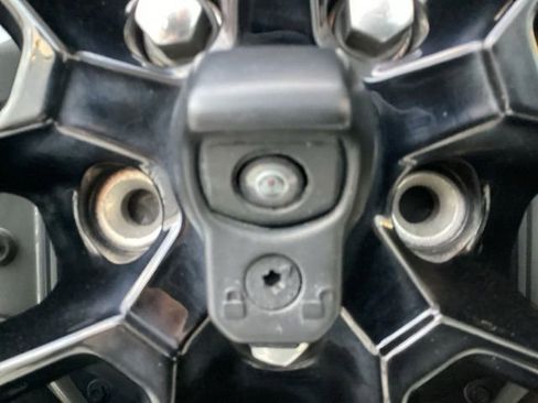 Used 2023 Jeep Wrangler Unlimited Sahara w/ Cold Weather Group image 8