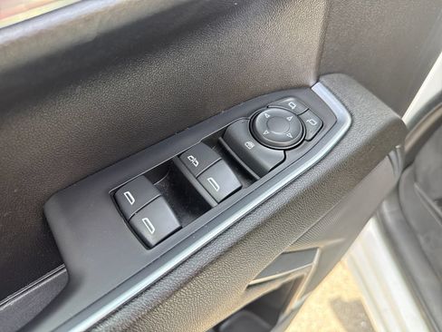 Used 2023 Chevrolet Silverado 1500 LT AWD/4WD image 24
