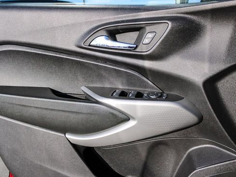 Used 2024 Chevrolet Trax LS w/ Driver Confidence Package image 21