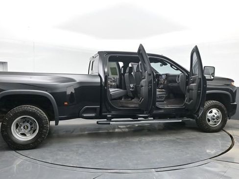 Used 2022 Chevrolet Silverado 3500 High Country w/ Safety Package II AWD/4WD image 50