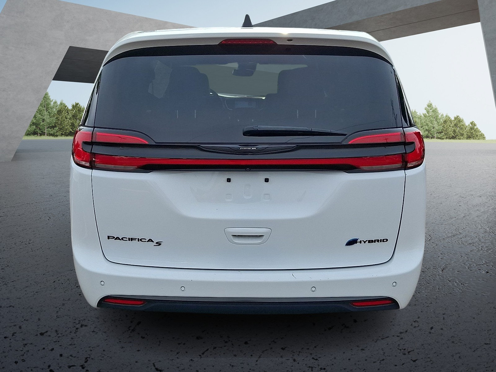 Used 2024 Chrysler Pacifica Limited FWD image 5