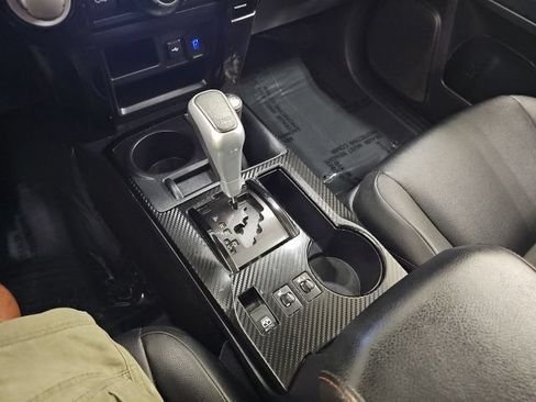 Certified 2024 Toyota 4Runner TRD Off-Road Premium w/ Off Road Premium Plus Package AWD/4WD image 22