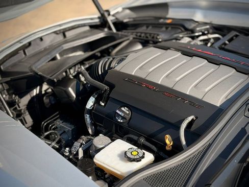 Used 2019 Chevrolet Corvette Stingray Coupe w/ 1LT image 35