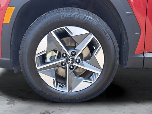 Used 2025 Hyundai Tucson SEL AWD/4WD image 28
