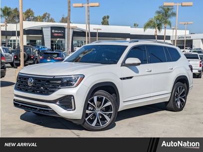 Used 2025 Volkswagen Atlas SEL Premium R-Line
